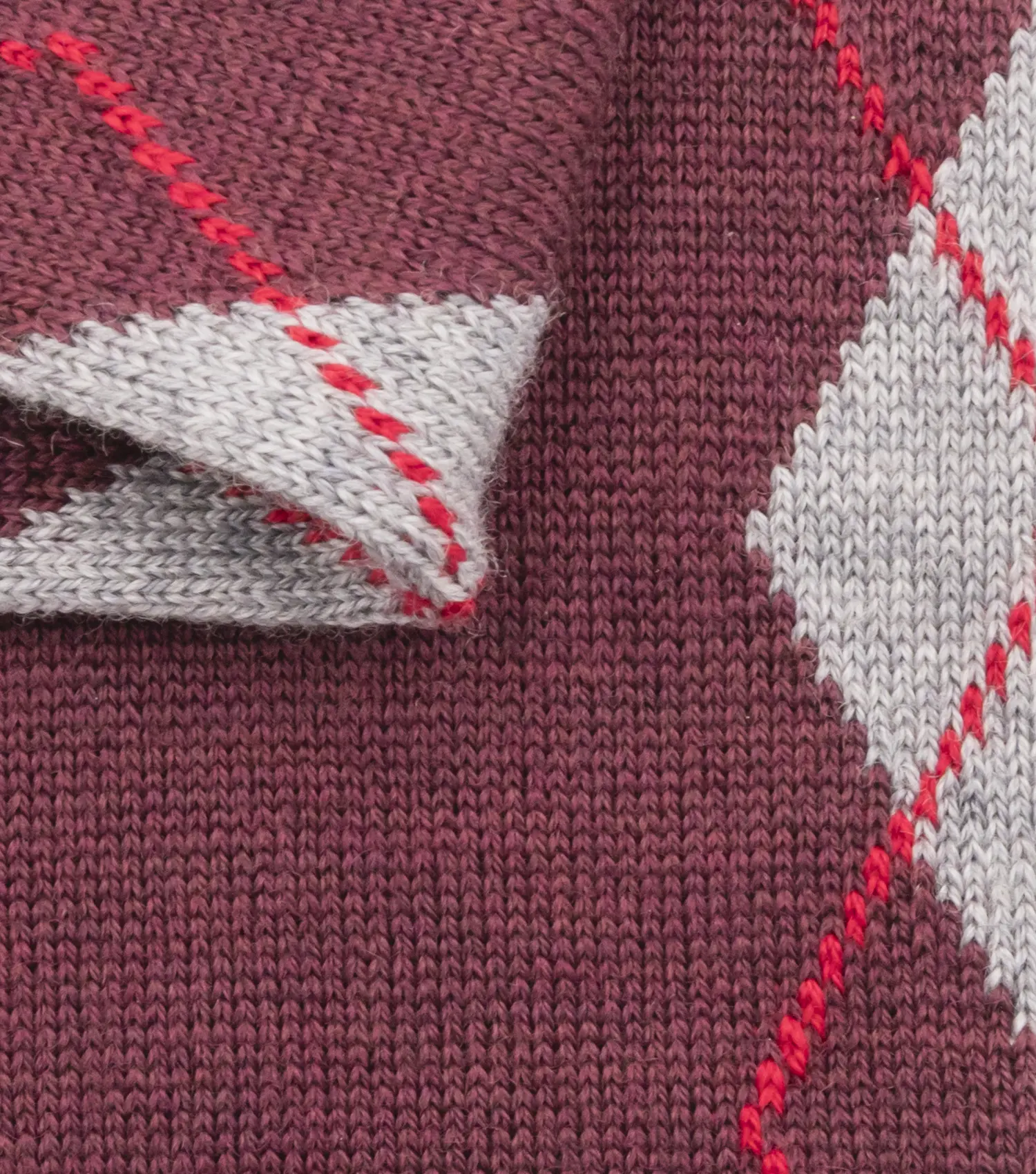 	Calza lunga fantasia argyle in lana, made in Italy, modello Leila – calzino donna elegante e caldo per l’inverno